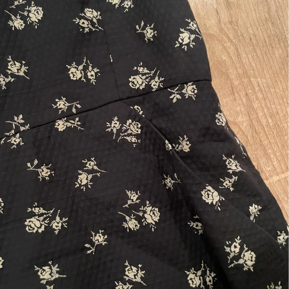 Ann Taylor Black Beige Floral Seersucker Dress Business Career Preppy Feminine 8 - Picture 6 of 9